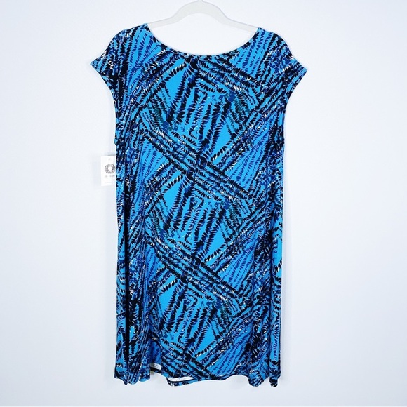 A-Line Hawaii - Blue Printed Dress - Picture 3 of 3